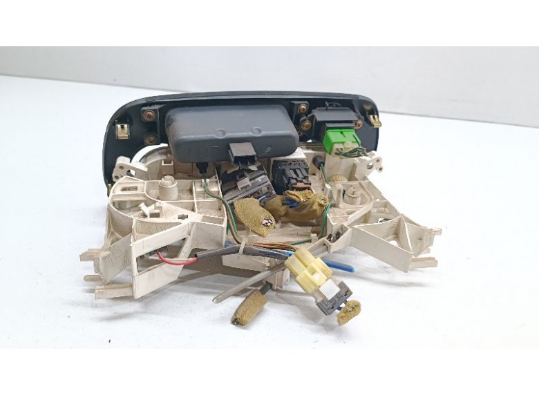 Блок управления печки/климат-контроля к Блок управления печки/климат-контроля к Mitsubishi Mirage undefined г. Mirage