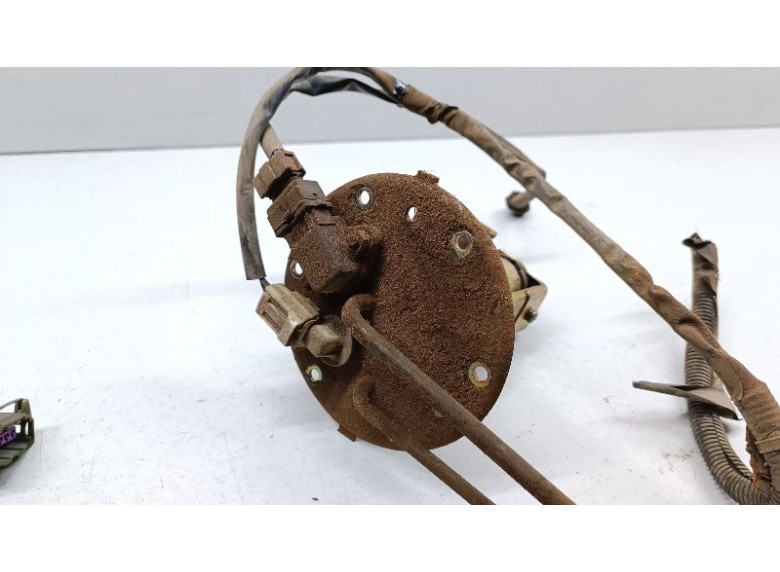 Насос топливный к Mitsubishi Mirage