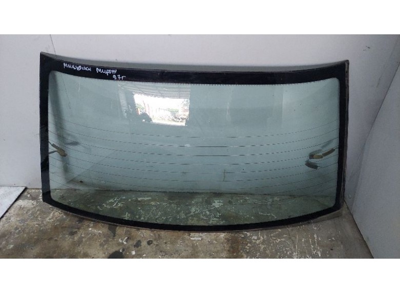 Стекло заднее к Mitsubishi Mirage