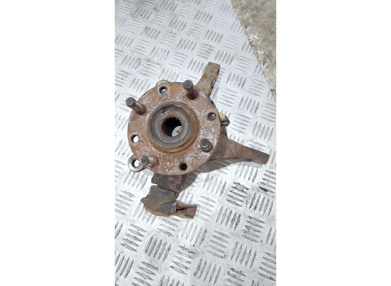 Ступица передняя левая к Mitsubishi Mirage