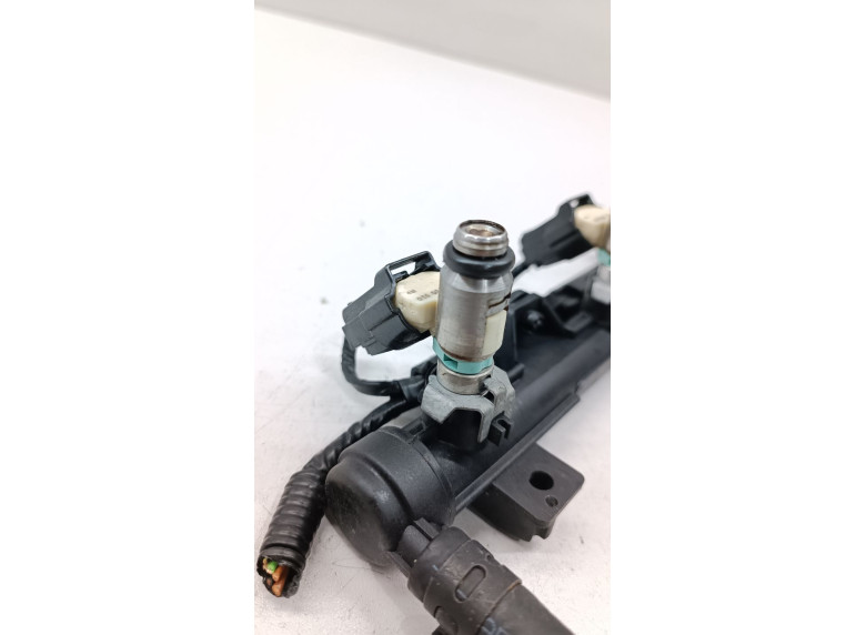 Форсунка к Volkswagen Golf, 2006г.