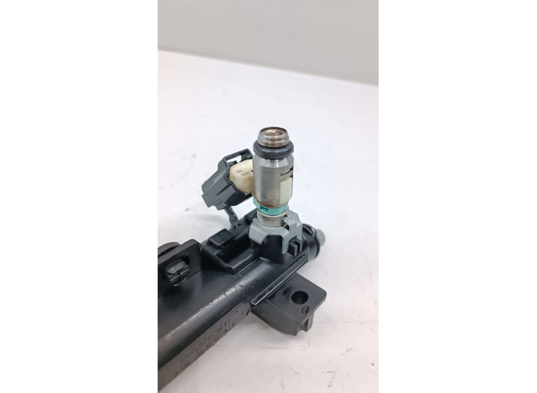 Форсунка к Volkswagen Golf, 2006г.