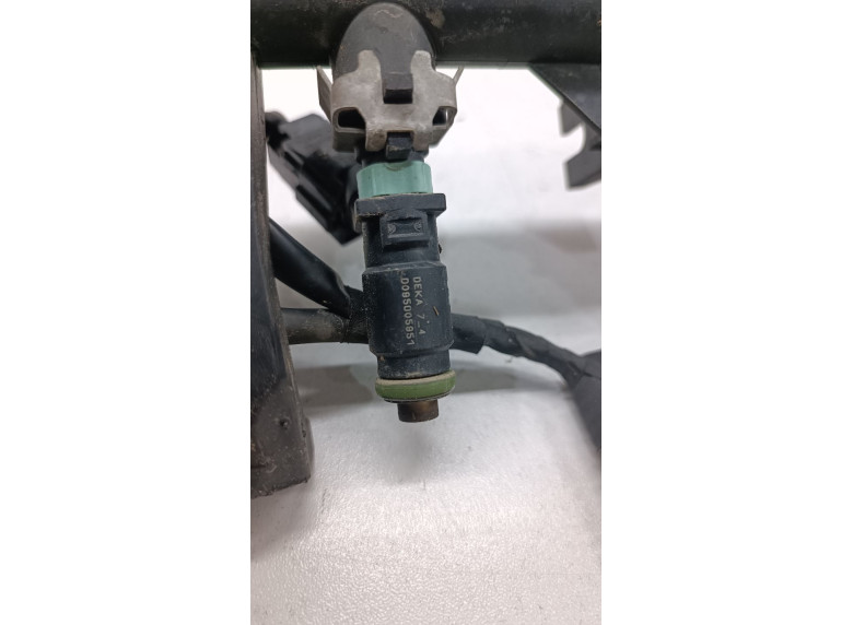 Форсунка к Citroen C4, 2013г.