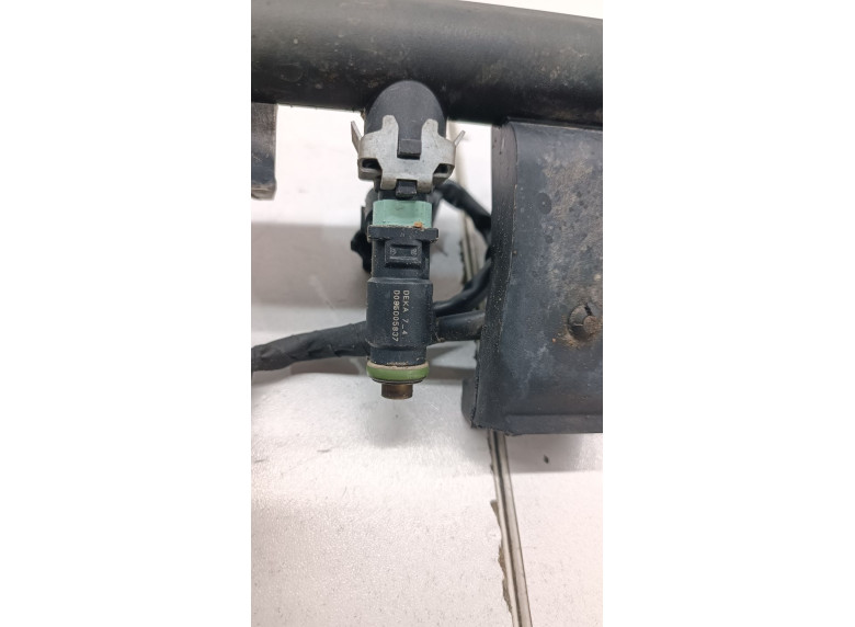 Форсунка к Citroen C4, 2013г.