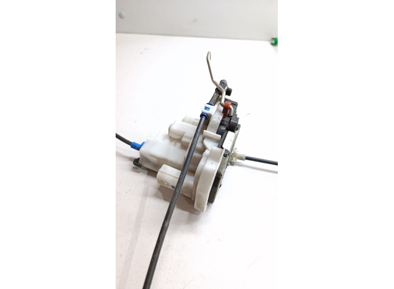 Замок двери передней правой к Citroen Nemo, 2009г.