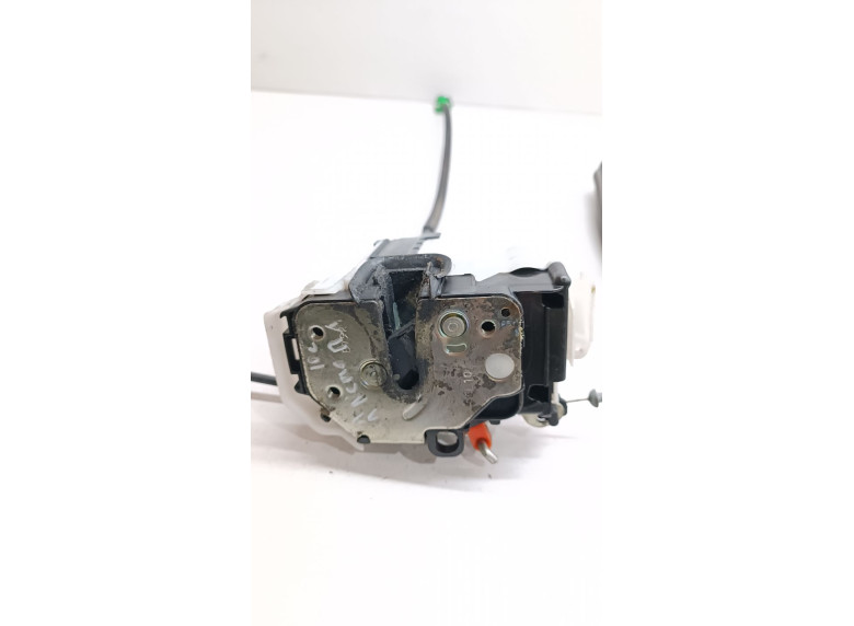 Замок двери передней левой к Citroen Nemo, 2009г.