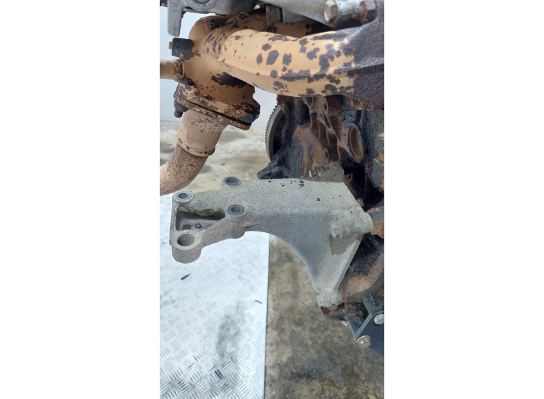 Кронштейн двигателя к Seat Toledo