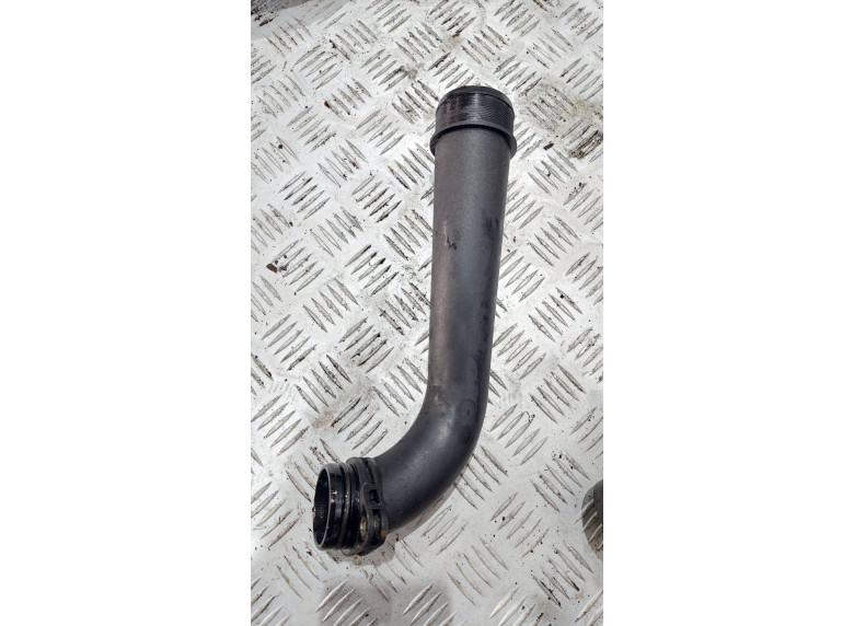 Патрубок турбины к Peugeot 605, 1998г.