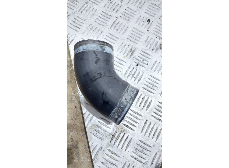 Патрубок интеркулера к Peugeot 605, 1998г.