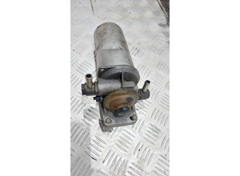 Корпус топливного фильтра к Peugeot 605, 1998г.