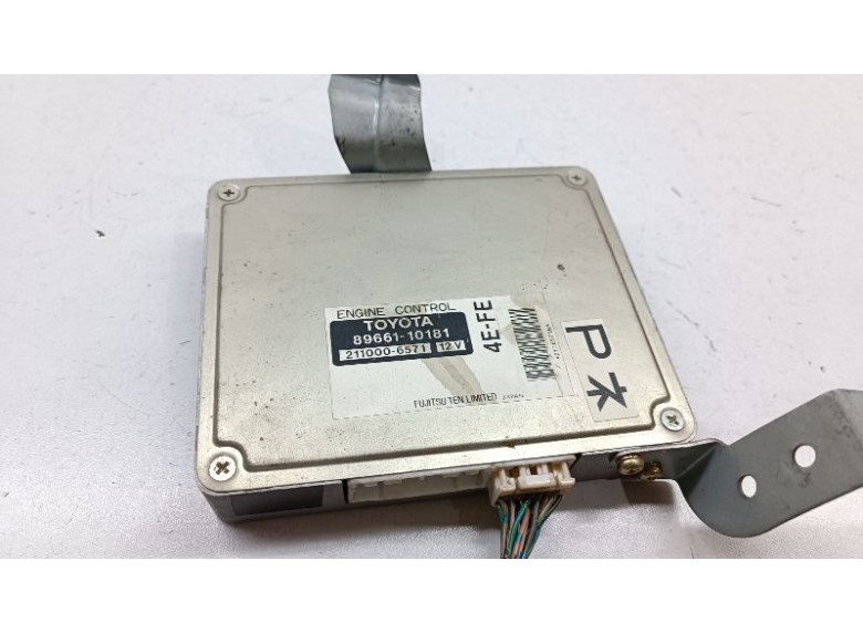 Блок управления двигателем к Toyota Starlet