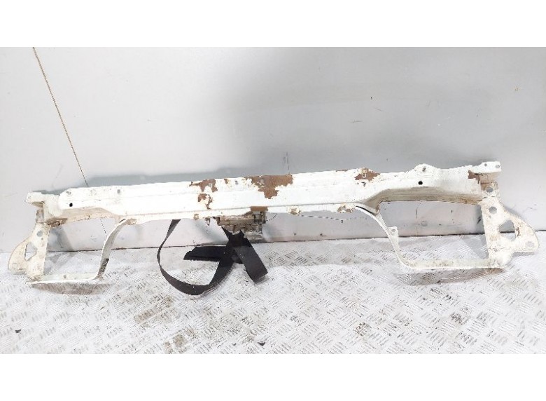 Передняя панель крепления облицовки (телевизор) к Peugeot Expert