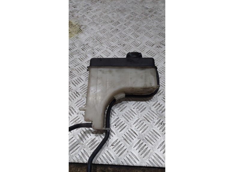 Бачок расширительный к Toyota Matrix