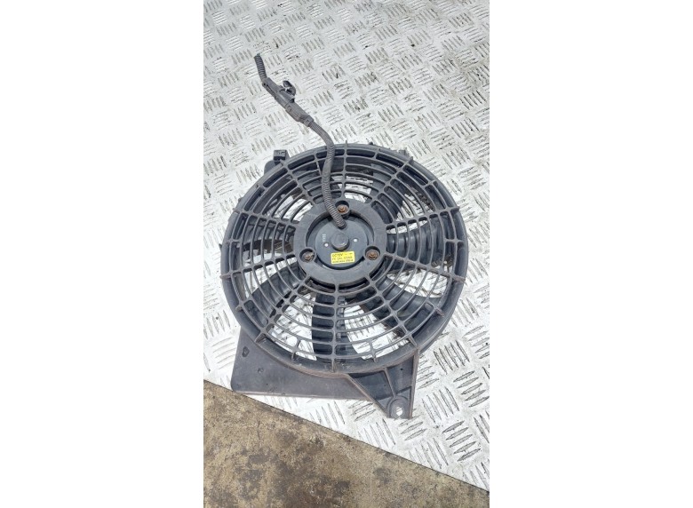 Вентилятор кондиционера к Toyota Matrix