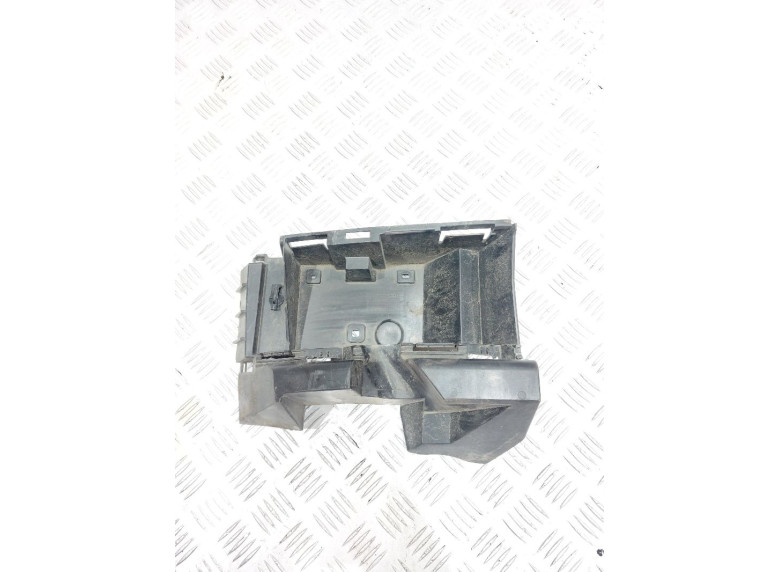 Кронштейн крепления бампера заднего к Volvo XC90, 2002г.