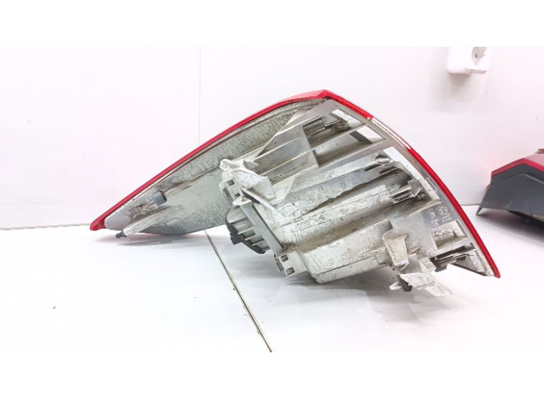 Фонарь задний правый к Citroen C4 Picasso, 2008г.