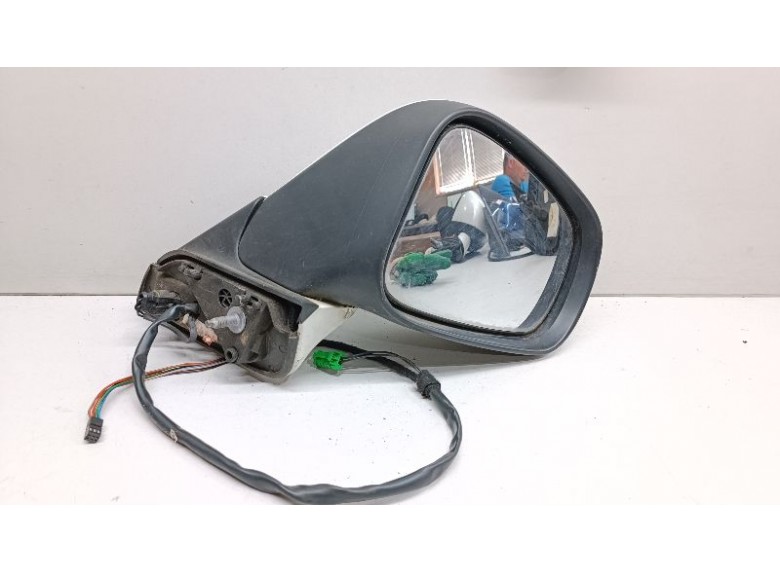 Зеркало наружное правое к Peugeot 807