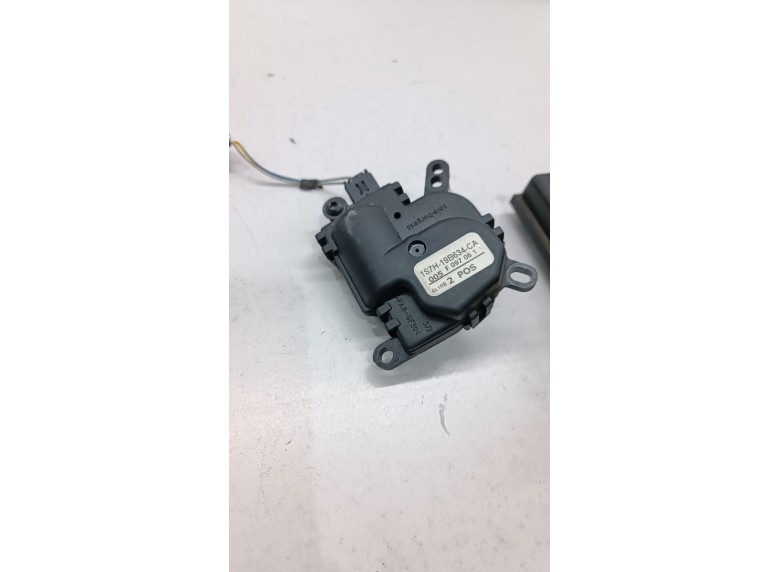 Моторчик заслонки печки к Ford Fusion