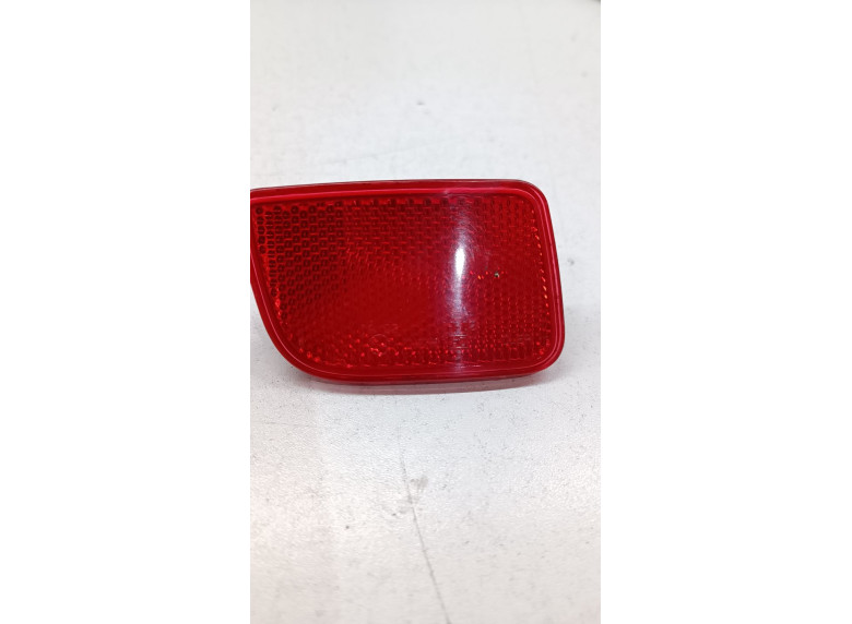 Заглушка (решетка) в бампер задний к Renault Scenic, 2006г.