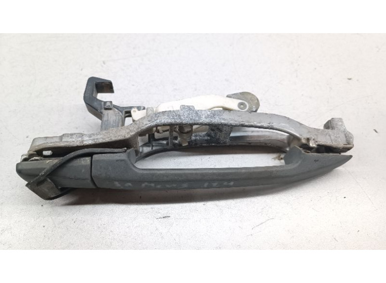 Ручка наружная задняя левая к Ручка наружная задняя левая к Mercedes EW124 undefined г. E W124