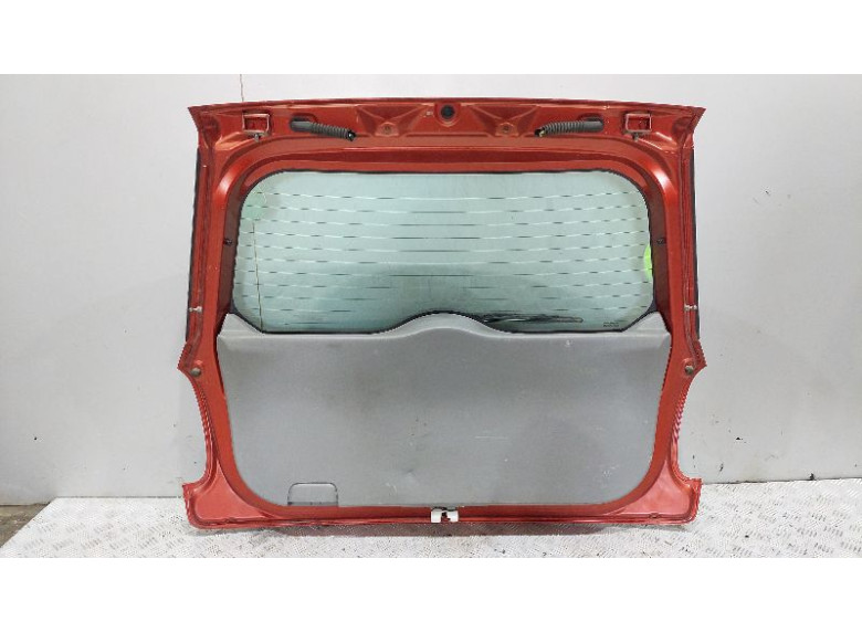 Крышка багажника (дверь 3-5) к Suzuki SX4, 2007г.