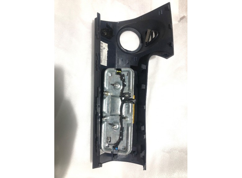 Подушка безопасности пассажира к Подушка безопасности пассажира к Peugeot 1007 undefined г. 1007