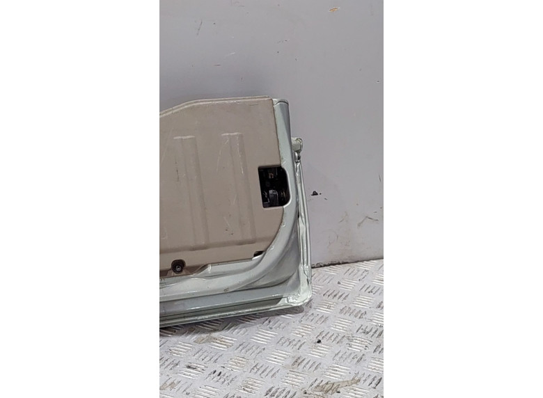 Замок багажника к Volvo XC90, 2004г.