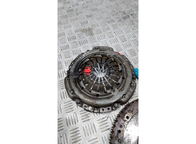 Комплект сцепления к Комплект сцепления к Nissan Note undefined г. Note