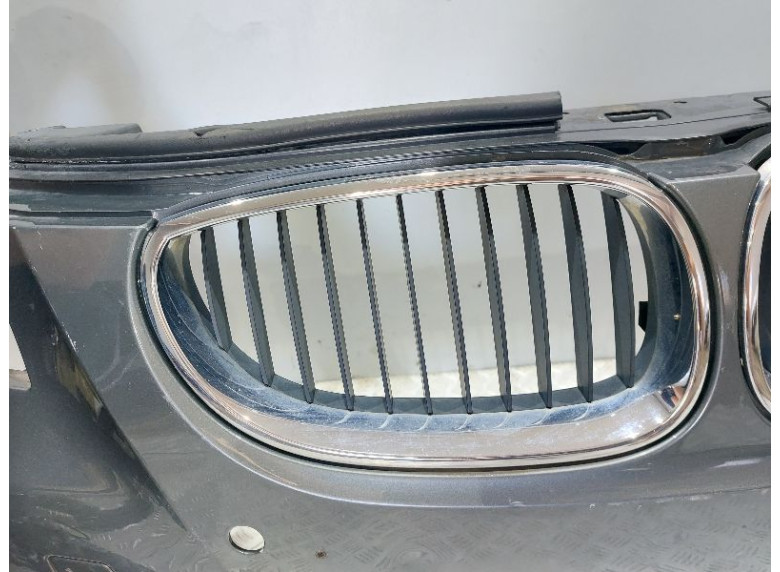 Решетка радиатора к BMW 5 E60/E61, 2005г.