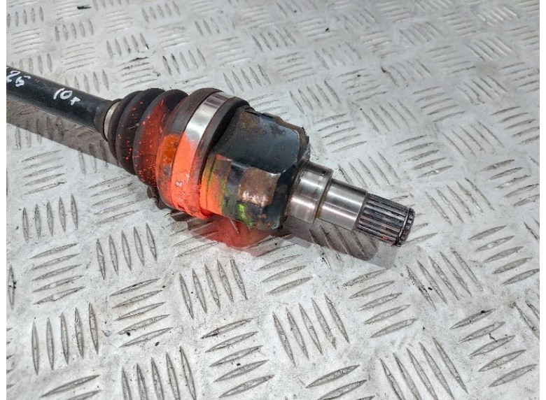 Полуось передняя правая (приводной вал, ШРУС) к Полуось передняя правая (приводной вал, ШРУС) к Chevrolet Spark undefined г. Spark