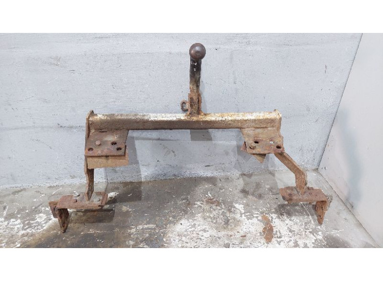 Прицепное устройство (фаркоп) к Nissan Vanette, 1998г.