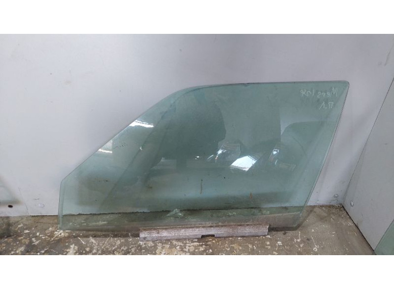 Стекло двери передней левой к Mercedes E W124