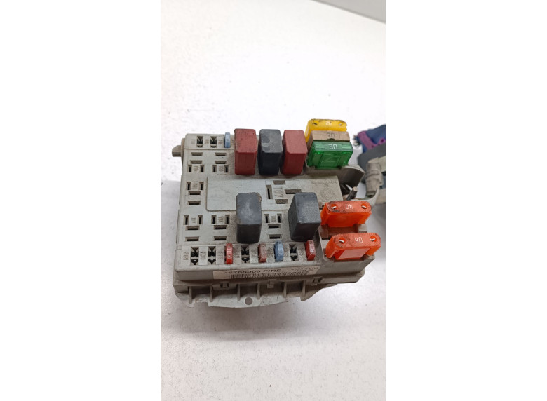 Блок предохранителей к Fiat Albea, 2008г.