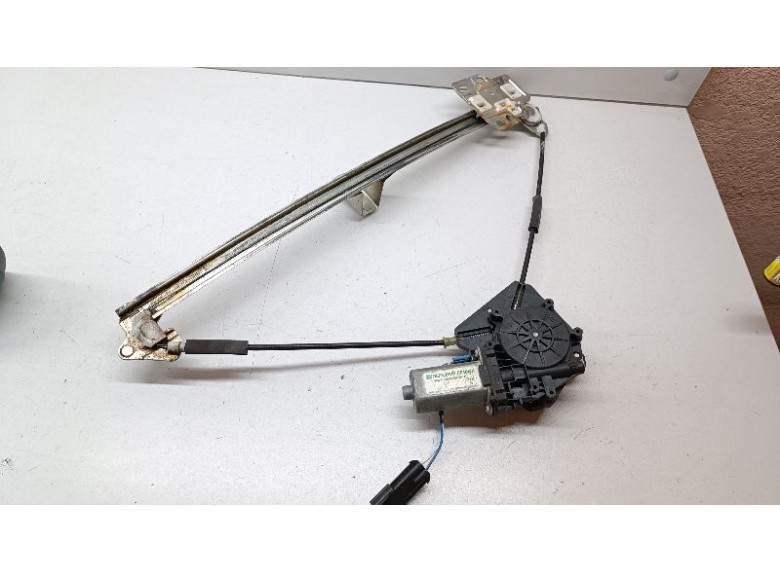 Стеклоподъемник электрический передний правый к Chevrolet Niva