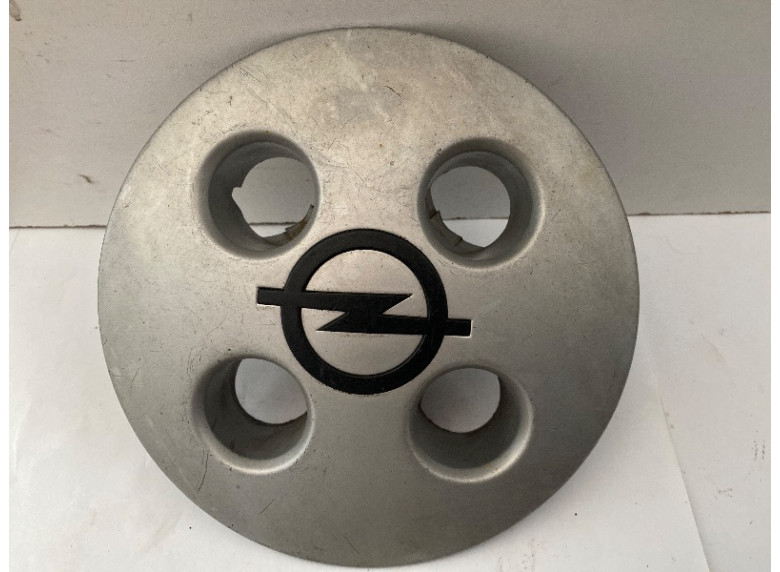 Колпачок литого диска к Opel Ascona, 1988г.