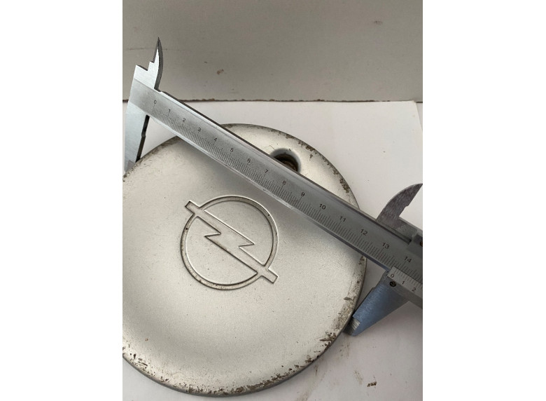 Колпачок литого диска к Opel Corsa, 1996г.