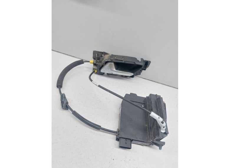 Замок двери задней левой к Замок двери задней левой к Peugeot 308 undefined г. 308