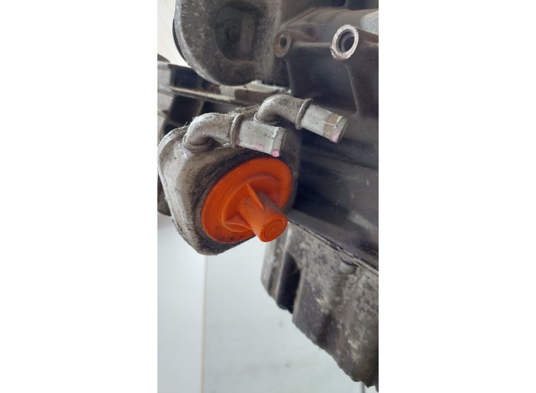 Теплообменник масляного фильтра к AlfaRomeo 147 undefined г.