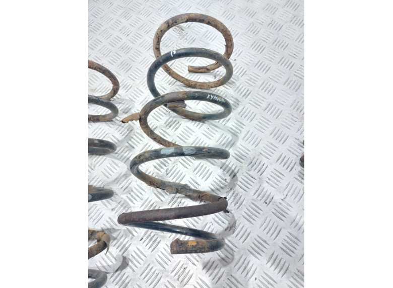 Пружина передняя к Hyundai Terracan