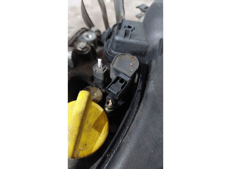 Катушка зажигания к Renault Scenic, 2004г.