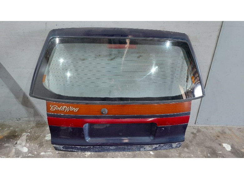 Крышка багажника (дверь 3-5) к Mitsubishi Space Wagon, 1996г.