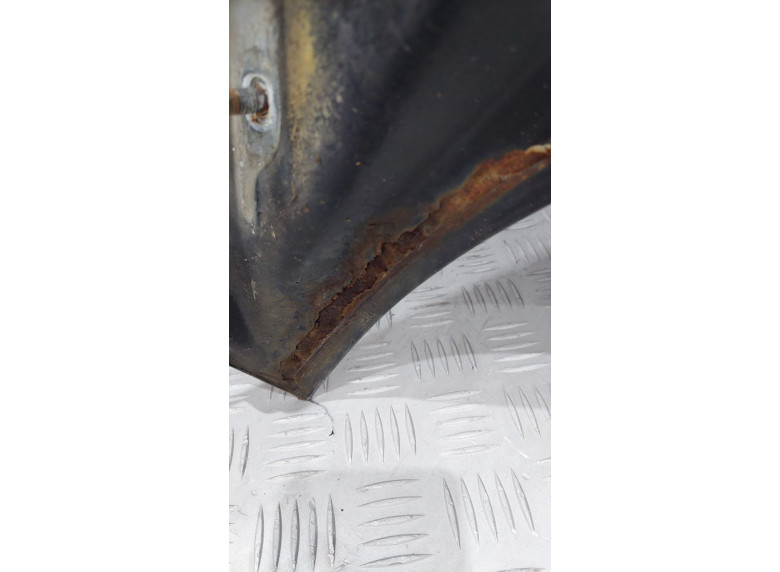 Капот к Капот к Saab 9-5 undefined г. 9-5