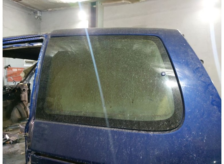 Форточка задняя левая к Peugeot 807