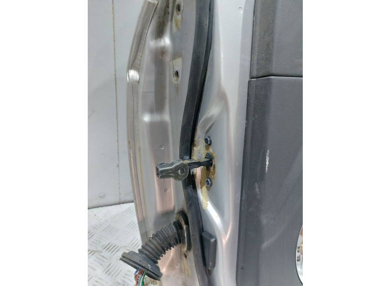 Ограничитель открывания двери передней к Chevrolet Epica, 2007г.