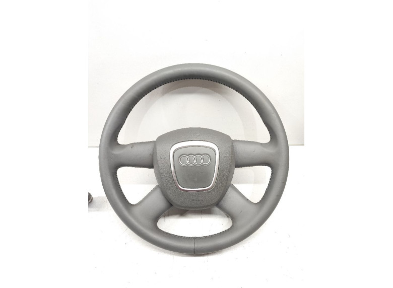 Руль к Audi A4, 2003г.
