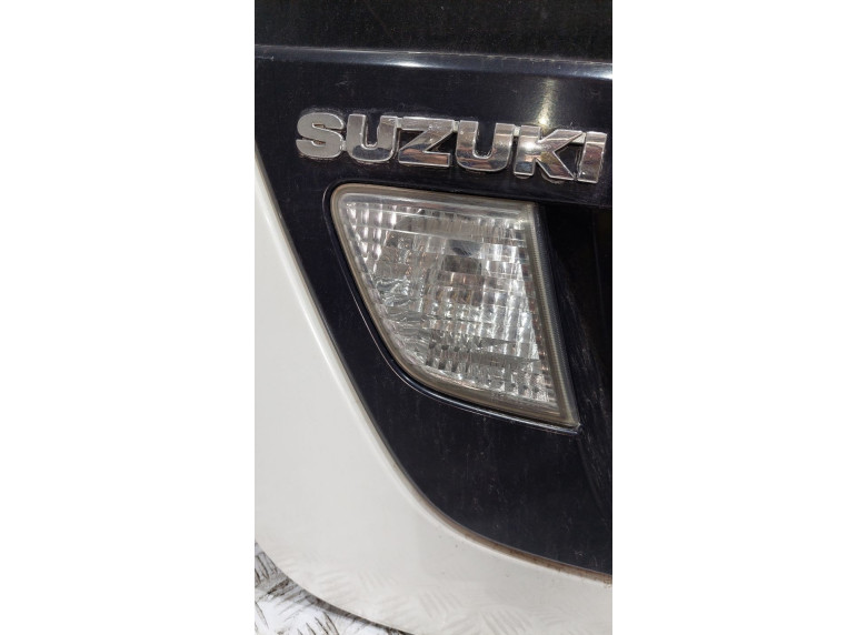 Фонарь заднего хода к Suzuki Aerio, 2004г.