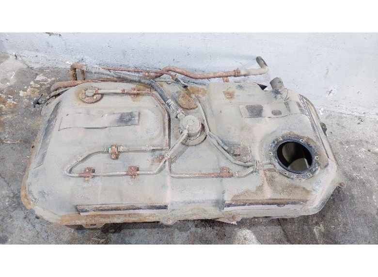 Бак топливный к Suzuki Aerio, 2004г.