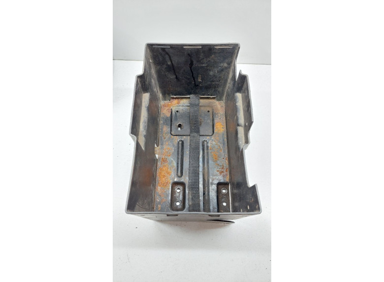 Полка аккумулятора к Rover 75, 1999г.