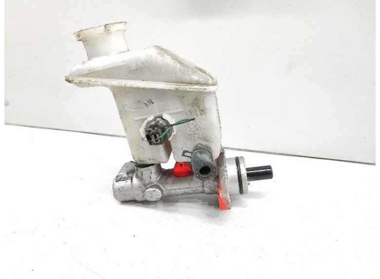 Цилиндр тормозной главный к Kia Rio, 2010г.