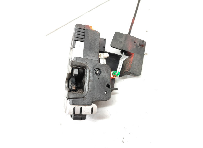 Замок двери передней левой к Opel Vectra, 2000г.